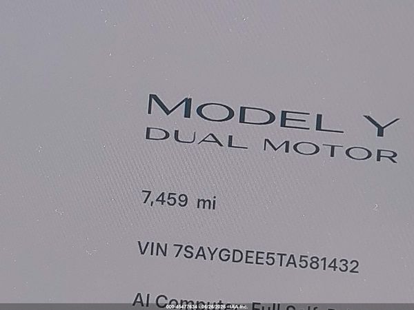 2026 TESLA MODEL Y