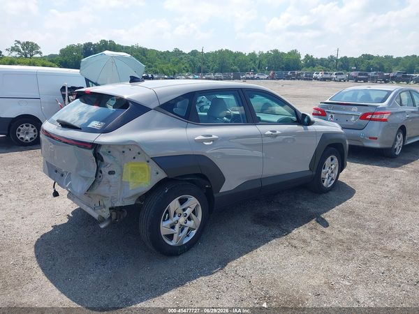 2024 HYUNDAI KONA SE