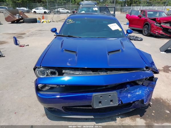 2018 DODGE CHALLENGER SXT PLUS
