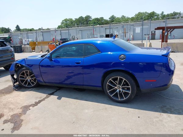 2018 DODGE CHALLENGER SXT PLUS