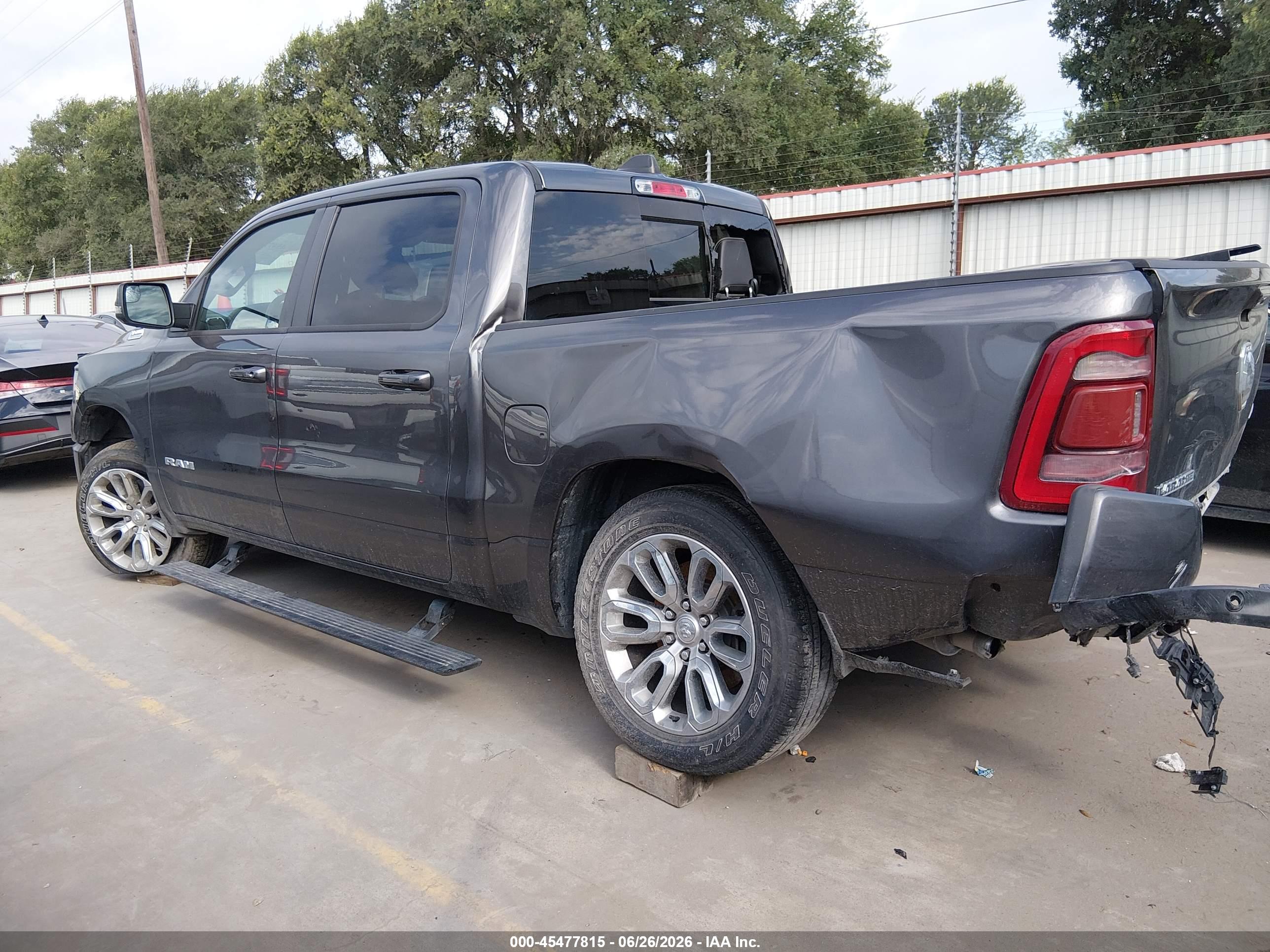 2024 RAM 1500 LARAMIE  4X4 5'7 BOX