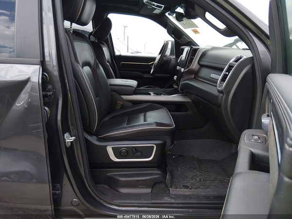 2024 RAM 1500 LARAMIE  4X4 5'7 BOX