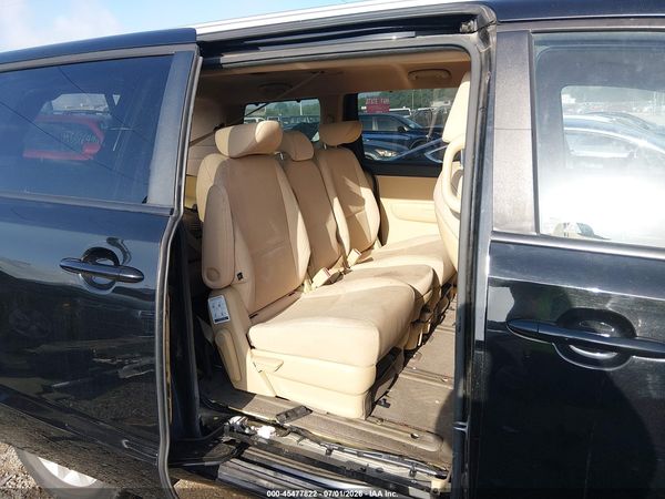 2016 KIA SEDONA LX