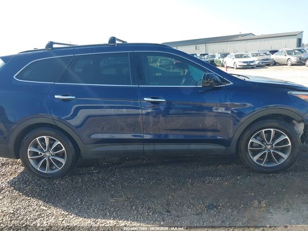 2017 HYUNDAI SANTA FE SE