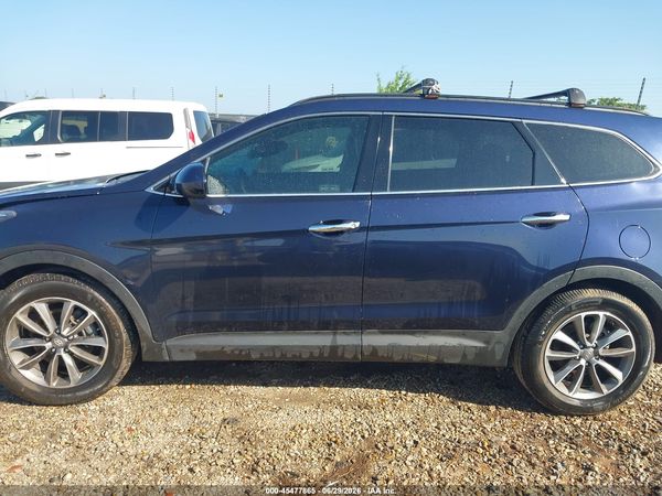2017 HYUNDAI SANTA FE SE