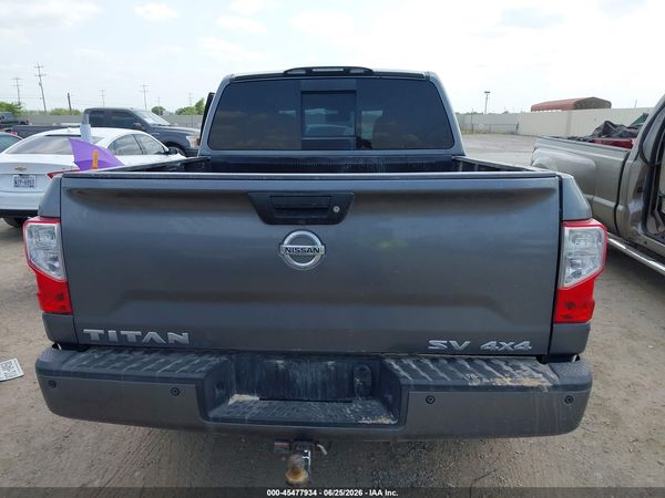 2018 NISSAN TITAN SV
