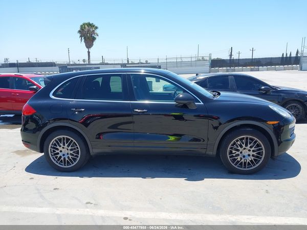 2013 PORSCHE CAYENNE S