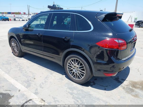 2013 PORSCHE CAYENNE S