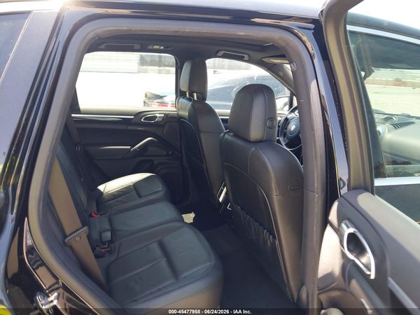 2013 PORSCHE CAYENNE S