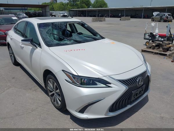 2021 LEXUS ES