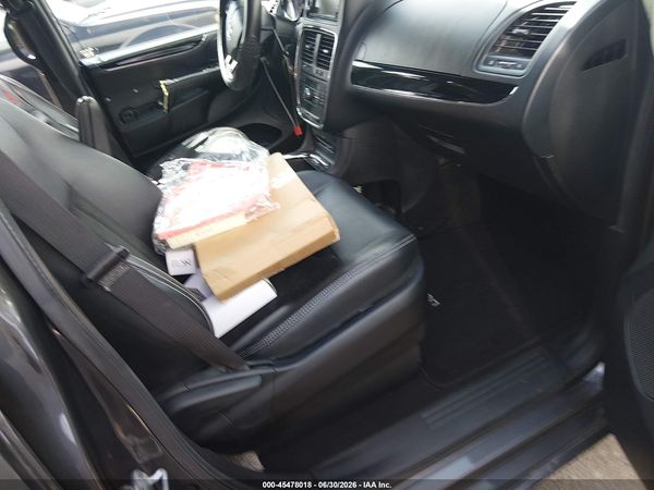 2015 DODGE GRAND CARAVAN SXT PLUS — I5