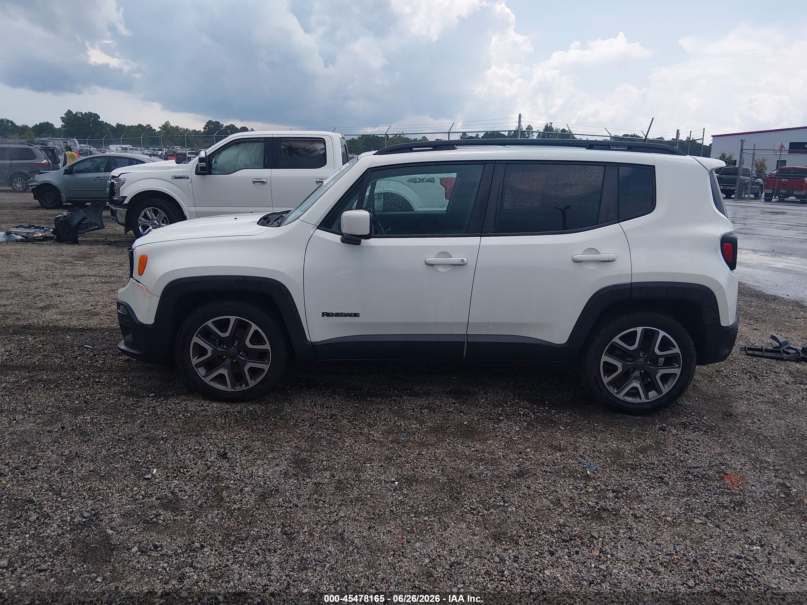 2018 JEEP RENEGADE LATITUDE FWD