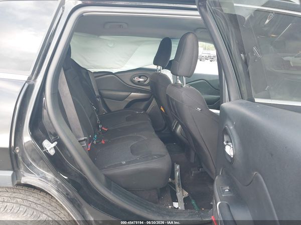 2019 JEEP CHEROKEE LATITUDE FWD