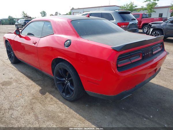 2018 DODGE CHALLENGER SXT