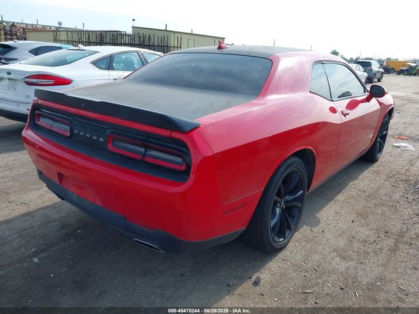 2018 DODGE CHALLENGER SXT