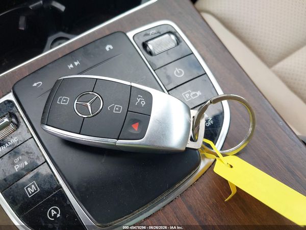 2022 MERCEDES-BENZ GLC 300 4MATIC SUV