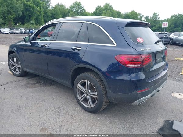 2022 MERCEDES-BENZ GLC 300 4MATIC SUV
