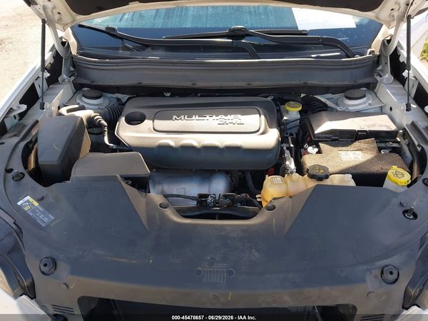 2019 JEEP CHEROKEE LATITUDE FWD