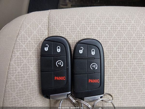 2018 JEEP GRAND CHEROKEE LAREDO E 4X4