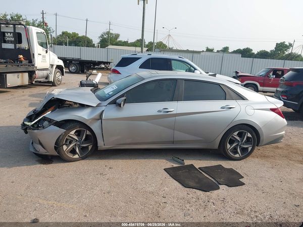 2022 HYUNDAI ELANTRA SEL