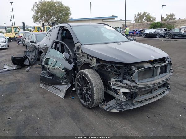 2021 MERCEDES-BENZ GLA 250 GLA250