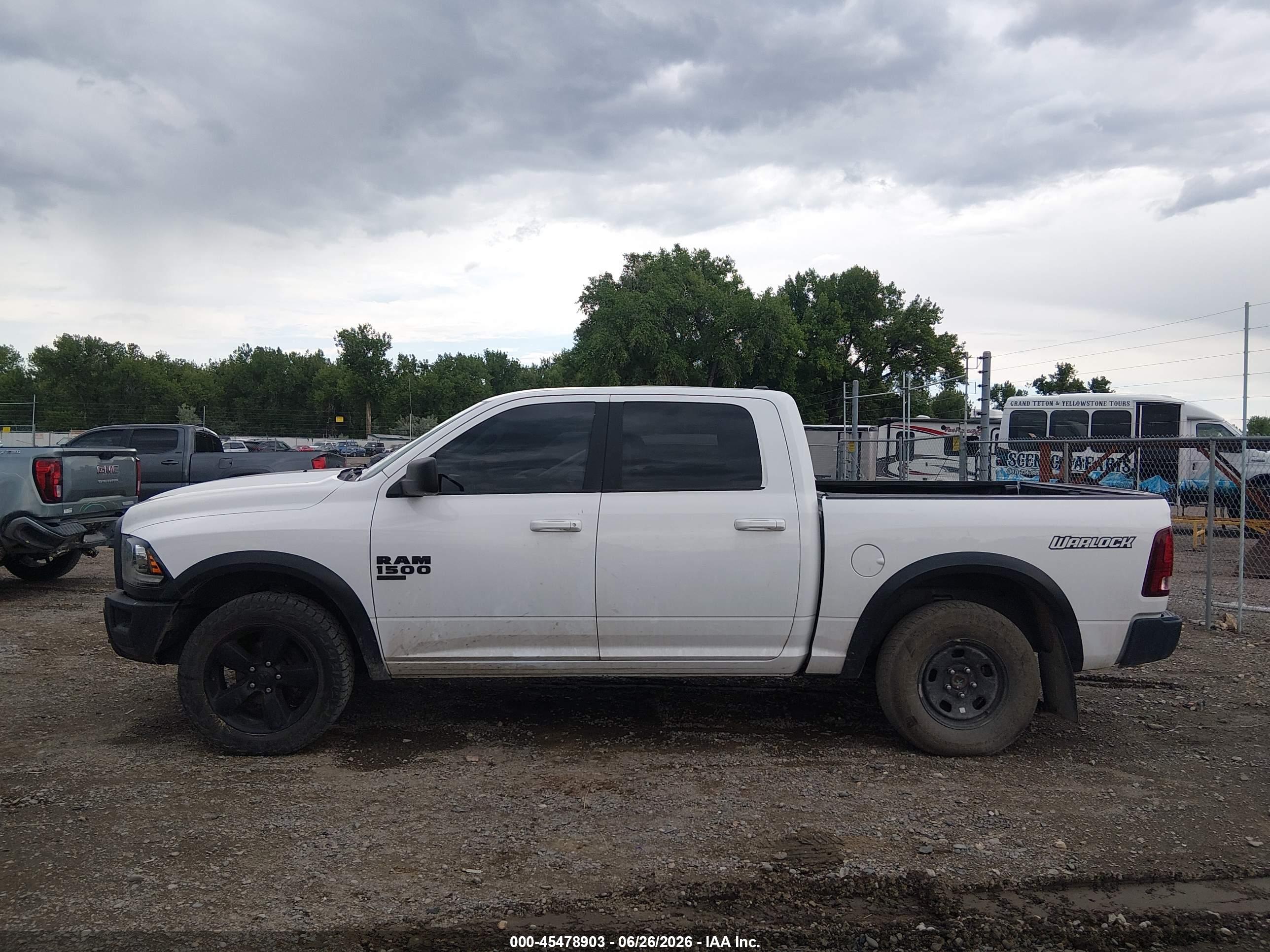 2019 RAM 1500 CLASSIC WARLOCK  4X4 5'7 BOX