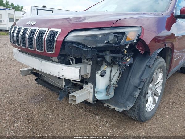 2019 JEEP CHEROKEE LATITUDE 4X4