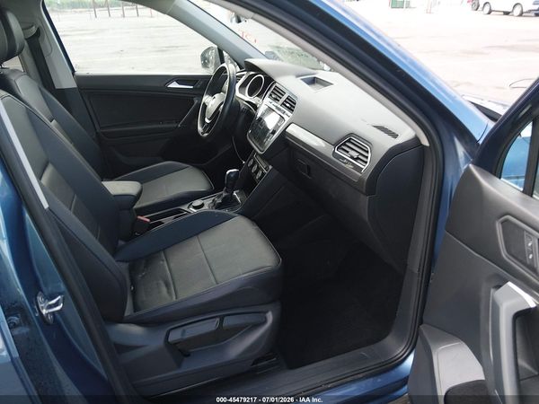 2020 VOLKSWAGEN TIGUAN — I5