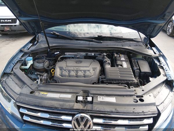 2020 VOLKSWAGEN TIGUAN — I10