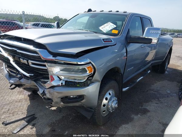 2024 RAM 3500 LARAMIE  4X4 8' BOX