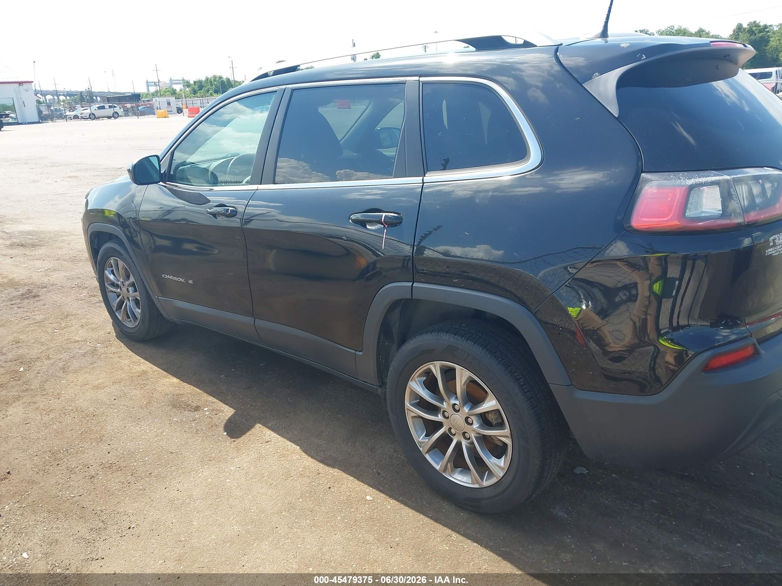 2019 JEEP CHEROKEE LATITUDE PLUS FWD