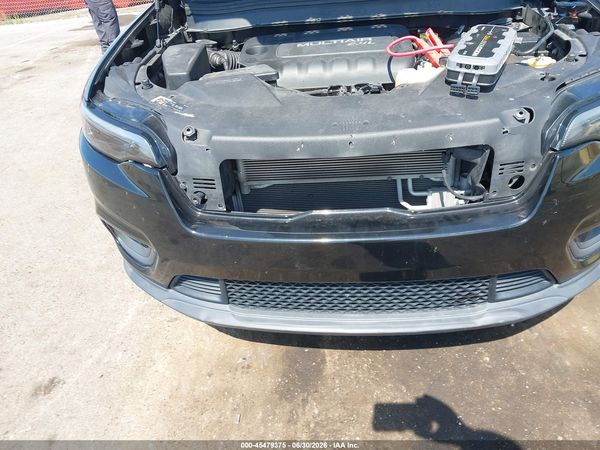 2019 JEEP CHEROKEE LATITUDE PLUS FWD