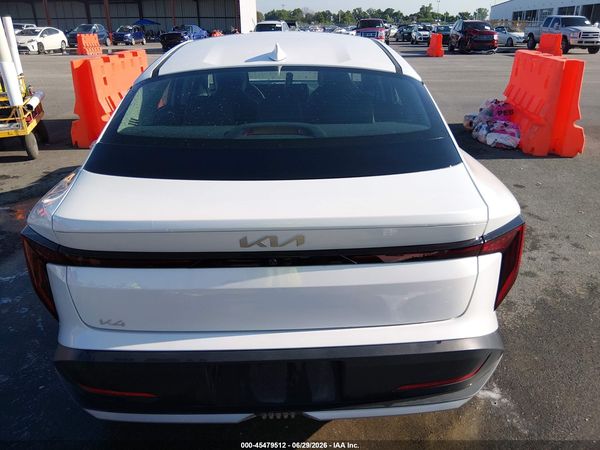 2025 KIA K4 LX