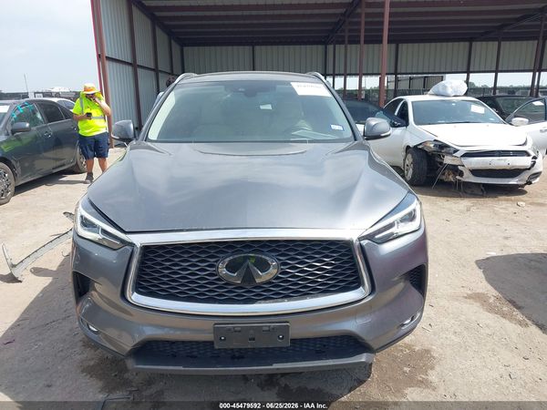 2021 INFINITI QX50 LUXE