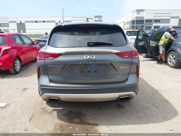 2021 INFINITI QX50 LUXE