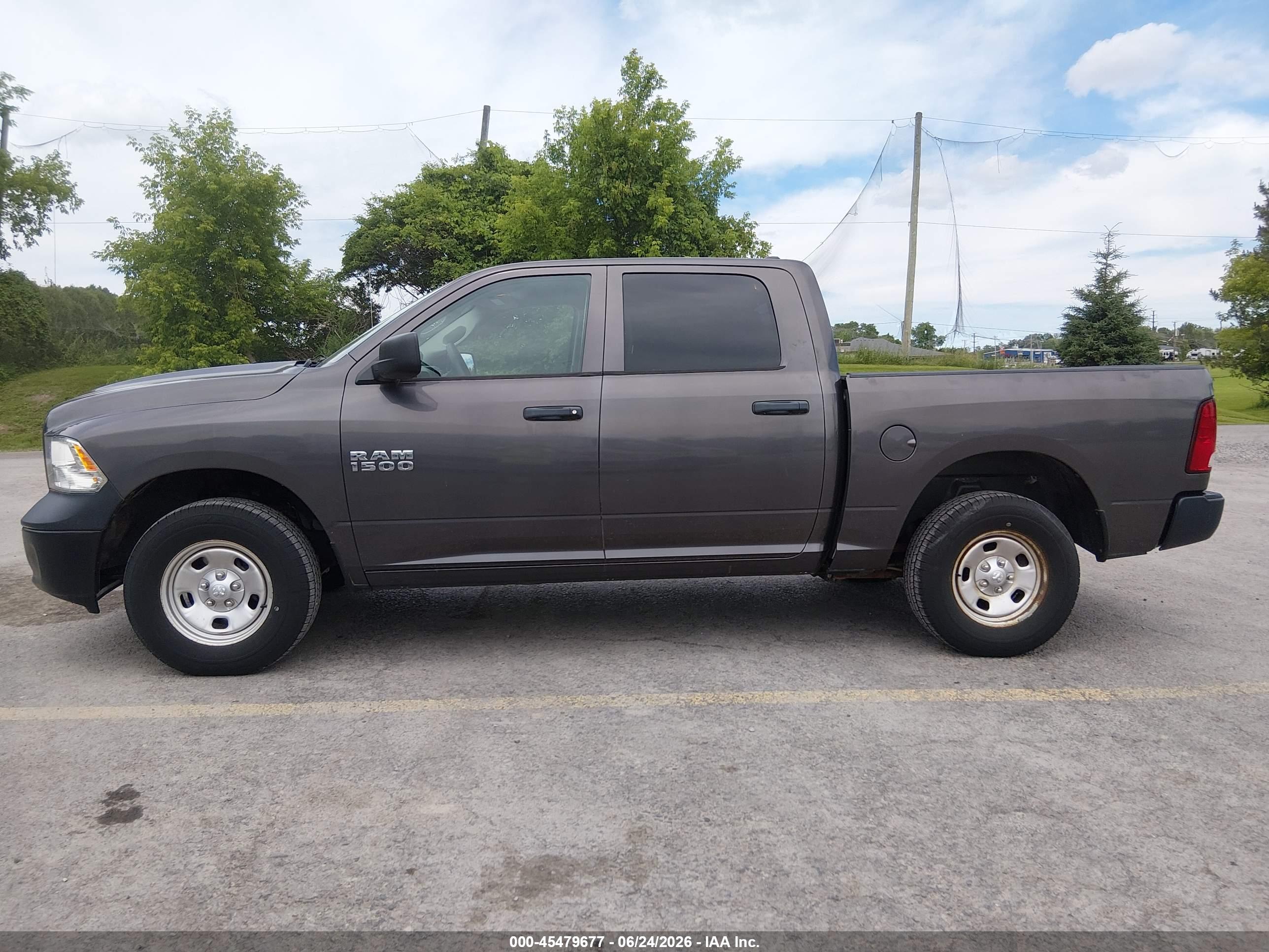 2018 RAM 1500 ST