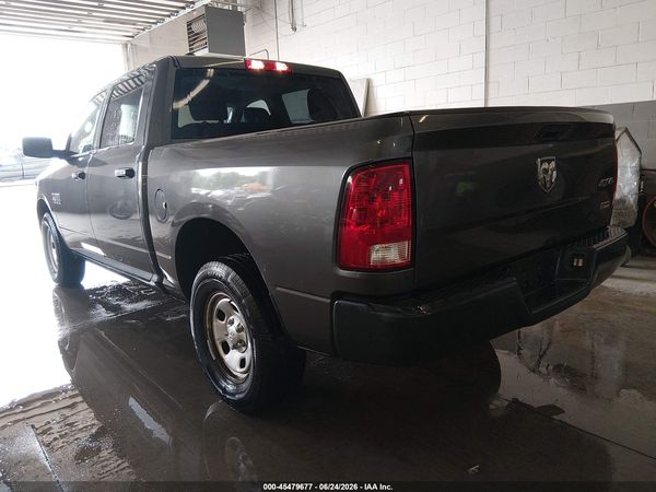 2018 RAM 1500 ST
