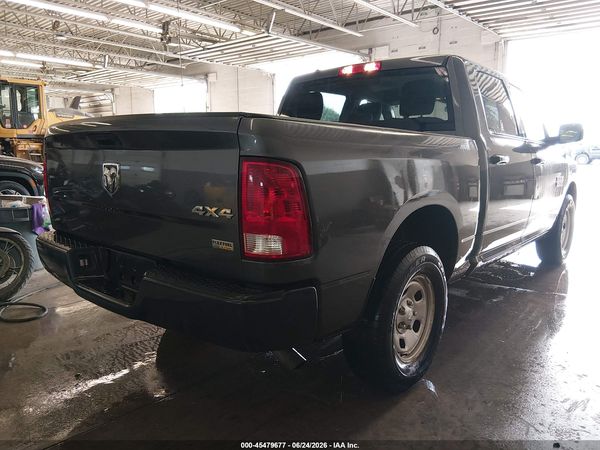2018 RAM 1500 ST