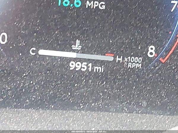 2025 TOYOTA GRAND HIGHLANDER PLATINUM