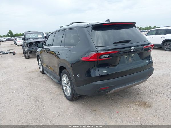 2025 TOYOTA GRAND HIGHLANDER PLATINUM