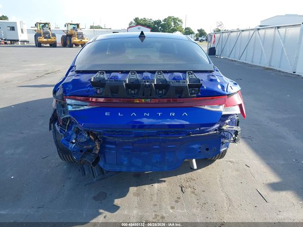 2022 HYUNDAI ELANTRA SEL