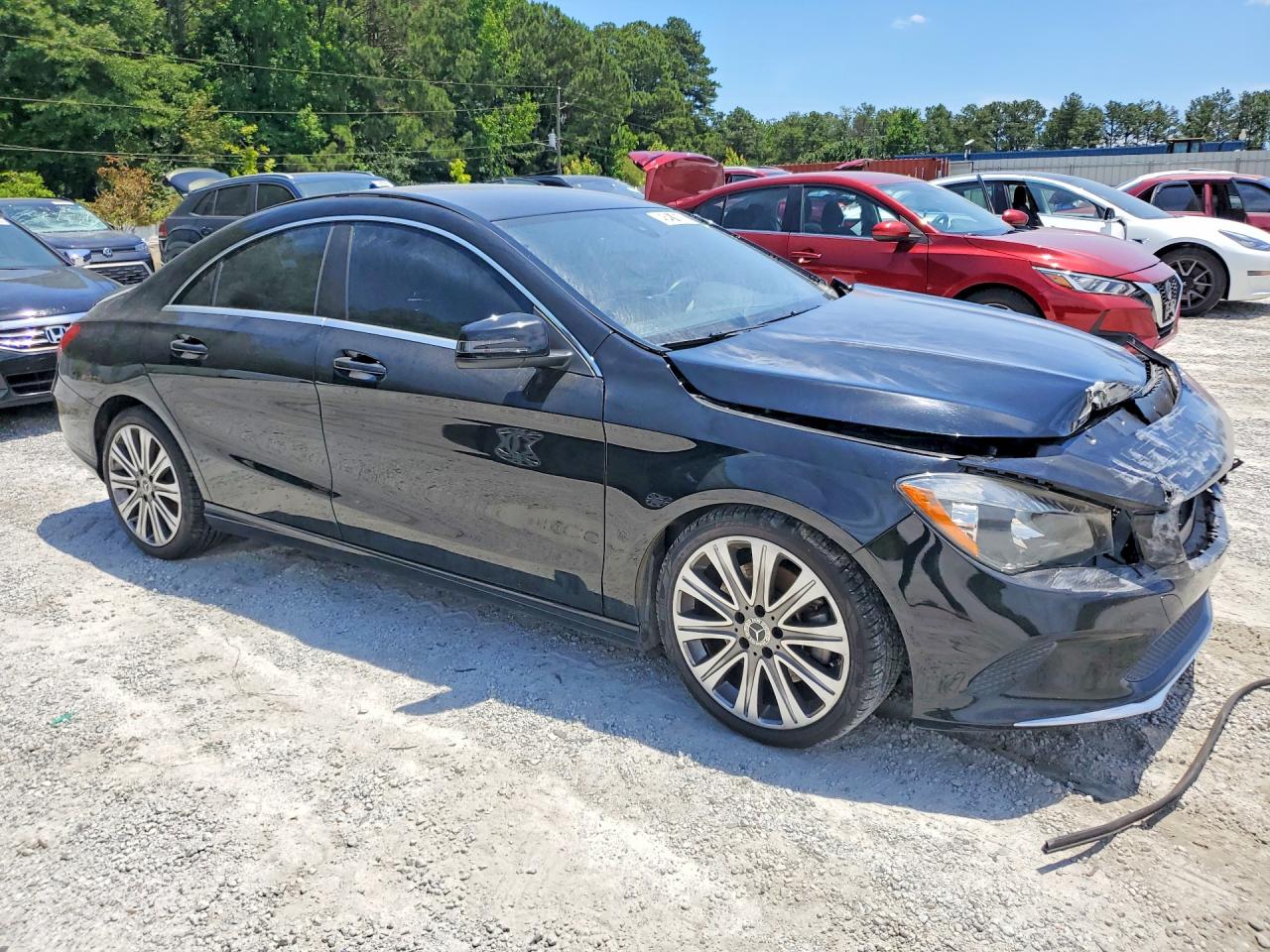 2018 MERCEDES-BENZ CLA