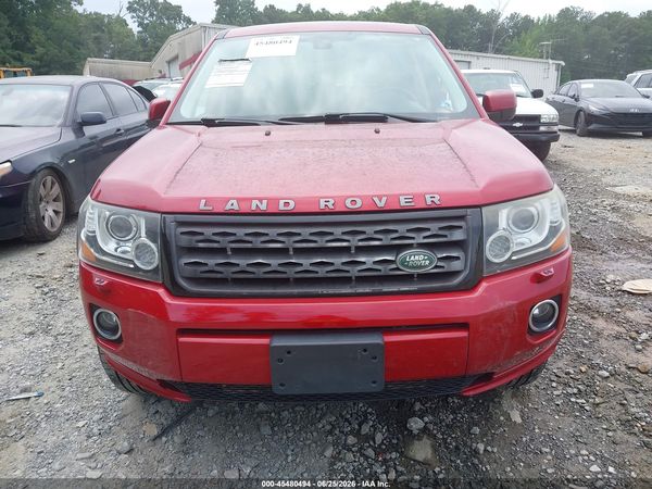2014 LAND ROVER LR2 HSE LUX