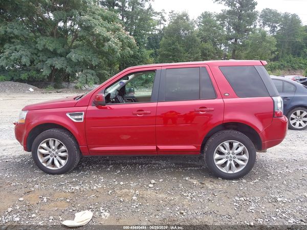 2014 LAND ROVER LR2 HSE LUX