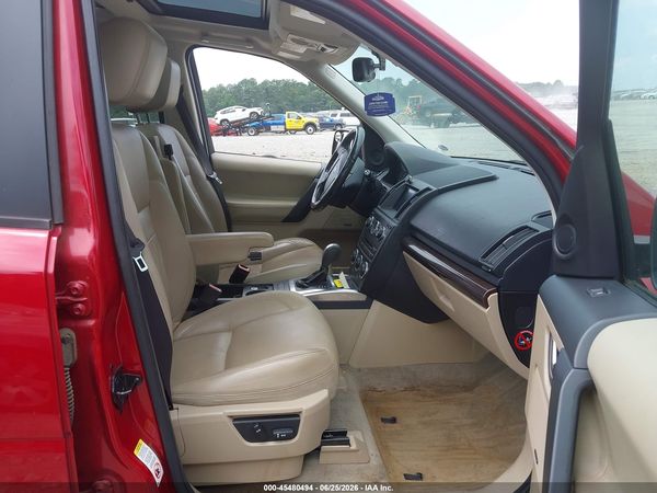 2014 LAND ROVER LR2 HSE LUX