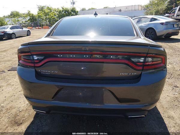2015 DODGE CHARGER SXT