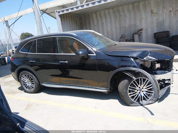 2023 MERCEDES-BENZ GLC 300 SUV