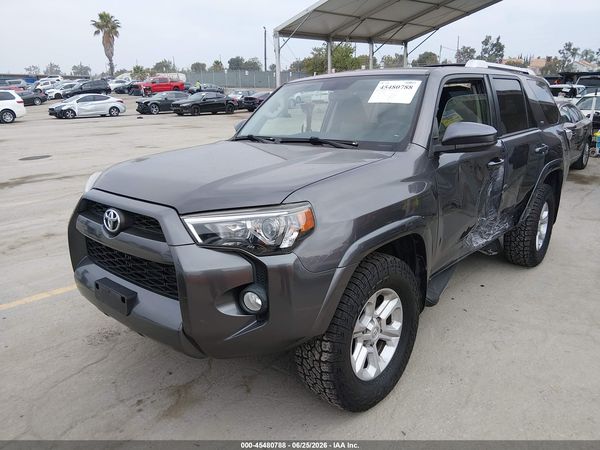 2017 TOYOTA 4RUNNER SR5