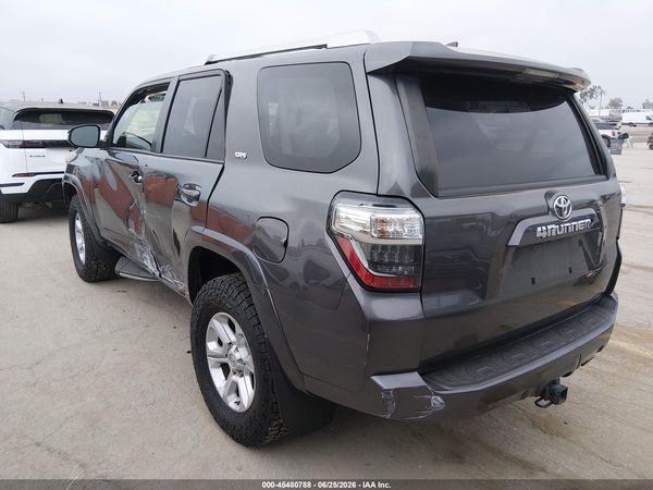 2017 TOYOTA 4RUNNER SR5