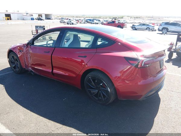 2026 TESLA MODEL 3